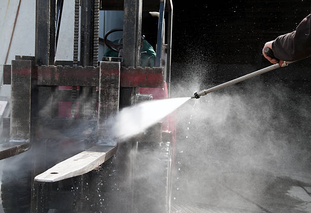 Best Driveway Pressure Washing  in Midway South, TX